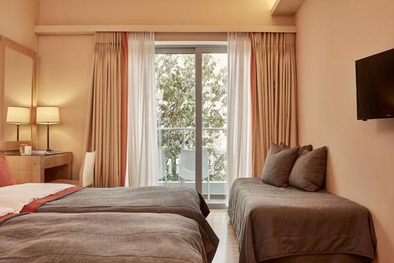 standard triple room_herodion __hotel__